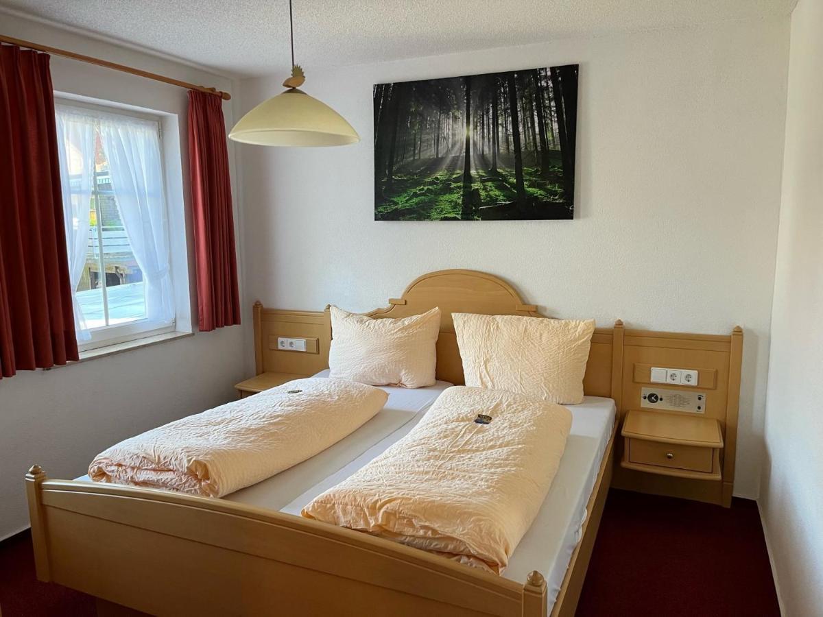 Hotel Zartenbach Hinterzarten Ngoại thất bức ảnh